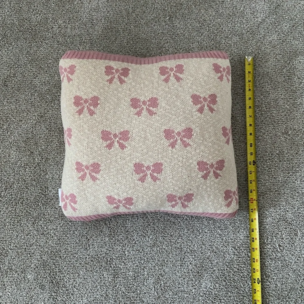 Pink Bow Throw pillow Coquette